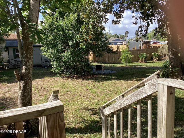 268 Hartford Avenue, Daytona Beach, FL 32118