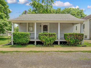 206 N Main Street, Freeburg, IL 62243