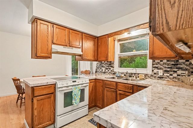 12071 168th Avenue, Grand Haven, MI 49417