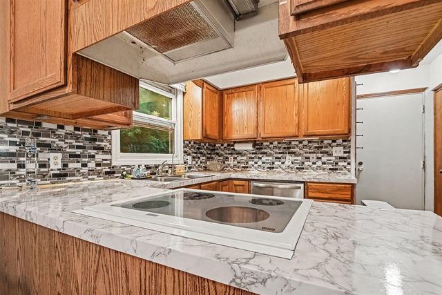 12071 168th Avenue, Grand Haven, MI 49417