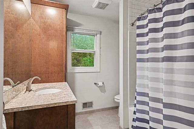 12071 168th Avenue, Grand Haven, MI 49417
