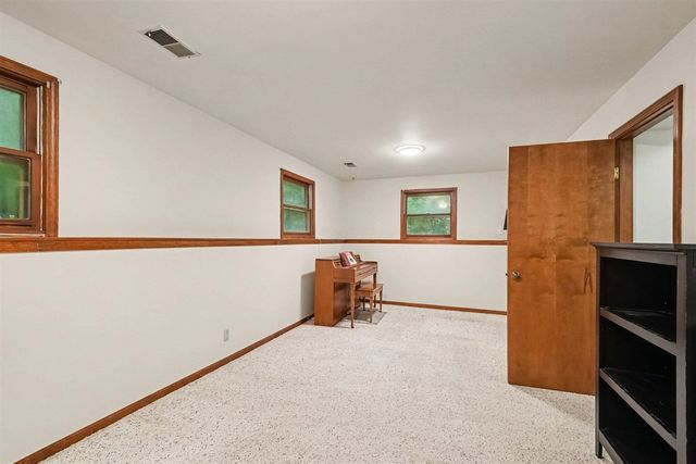 12071 168th Avenue, Grand Haven, MI 49417