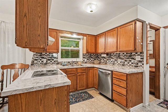 12071 168th Avenue, Grand Haven, MI 49417