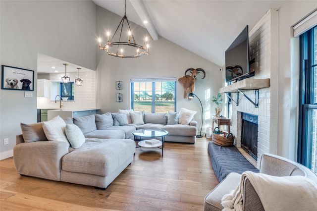 2037 Espinosa Drive, Carrollton, TX 75010