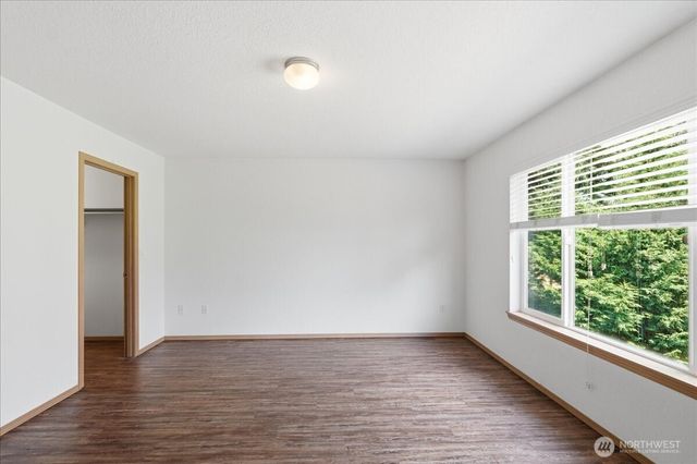 15215 105th Avenue SE, Yelm, WA 98597
