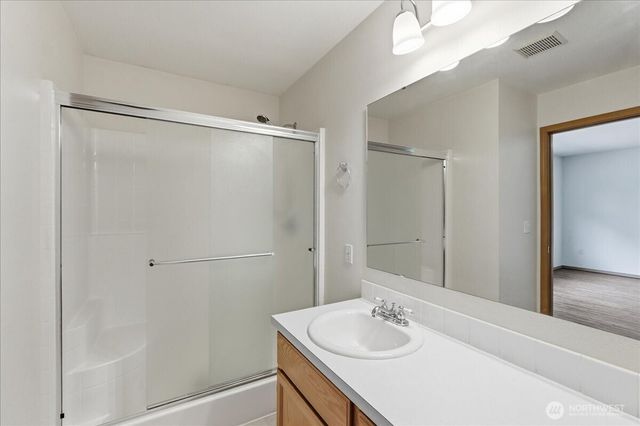 15215 105th Avenue SE, Yelm, WA 98597