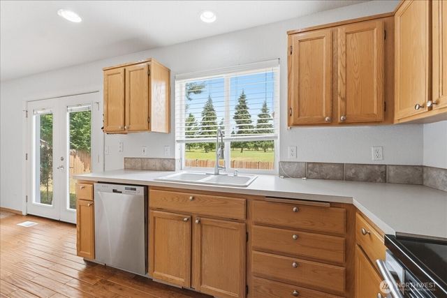 15215 105th Avenue SE, Yelm, WA 98597