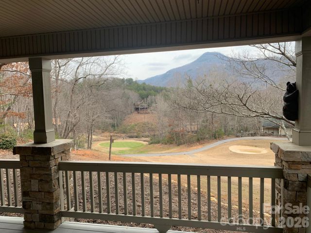 124 Huntington Road, Lake Lure, NC 28746