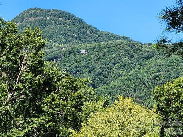 124 Huntington Road, Lake Lure, NC 28746