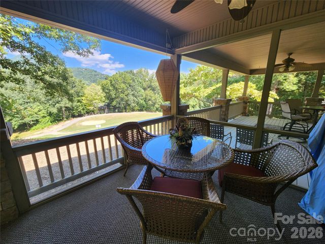 124 Huntington Road, Lake Lure, NC 28746