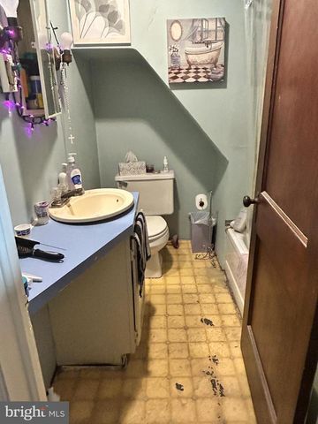 1229 W POPLAR ST, York, PA 17404