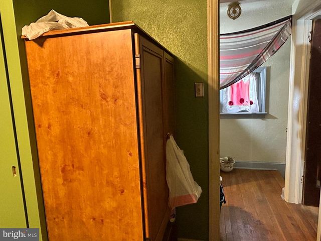 1229 W POPLAR ST, York, PA 17404