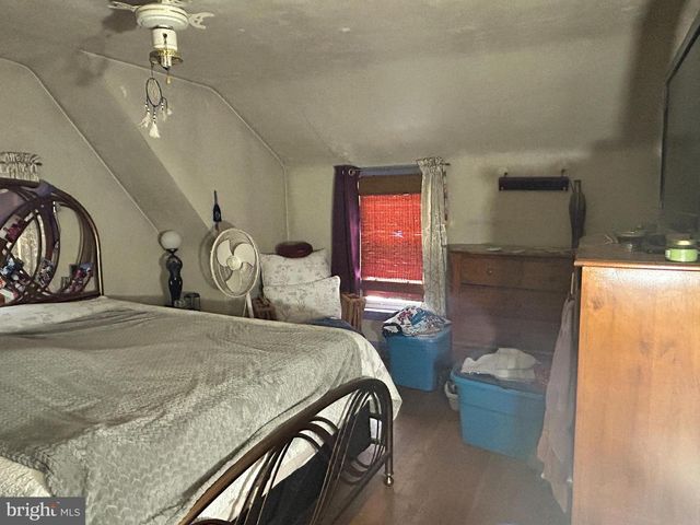 1229 W POPLAR ST, York, PA 17404