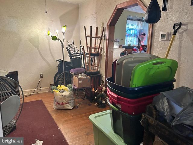 1229 W POPLAR ST, York, PA 17404