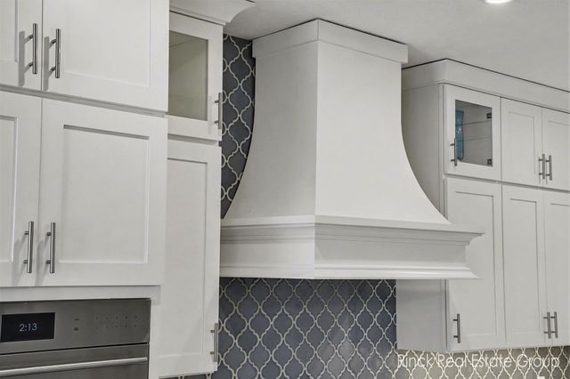 3076 Brayridge Drive, Jenison, MI 49428