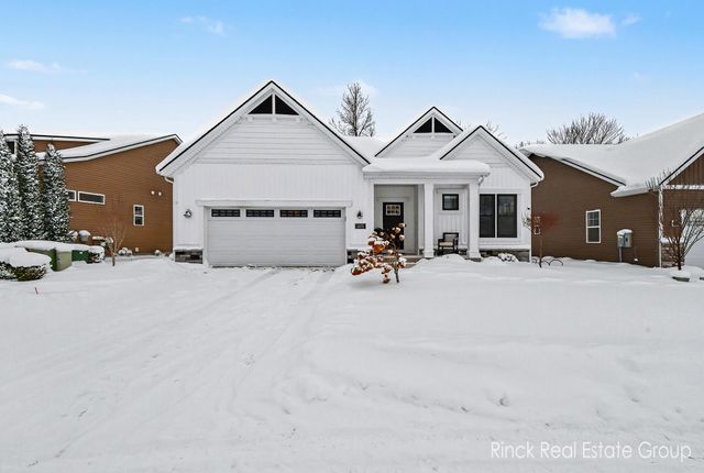 3076 Brayridge Drive, Jenison, MI 49428