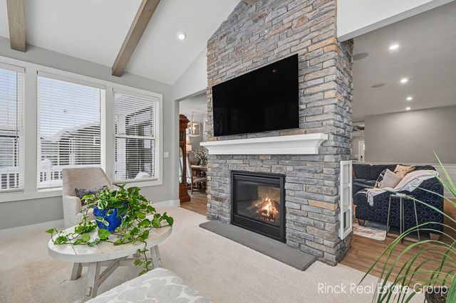 3076 Brayridge Drive, Jenison, MI 49428