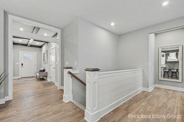 3076 Brayridge Drive, Jenison, MI 49428