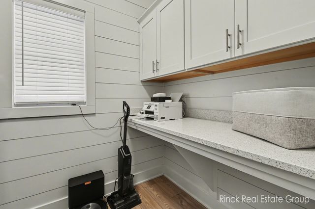 3076 Brayridge Drive, Jenison, MI 49428