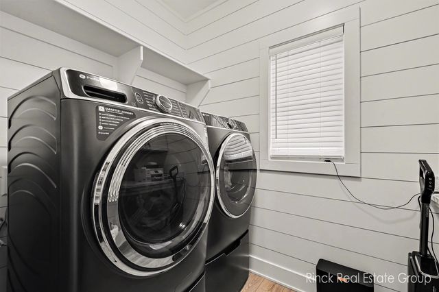 3076 Brayridge Drive, Jenison, MI 49428