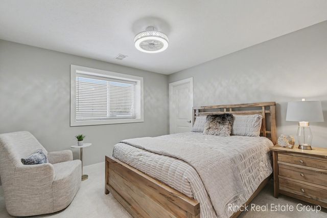 3076 Brayridge Drive, Jenison, MI 49428