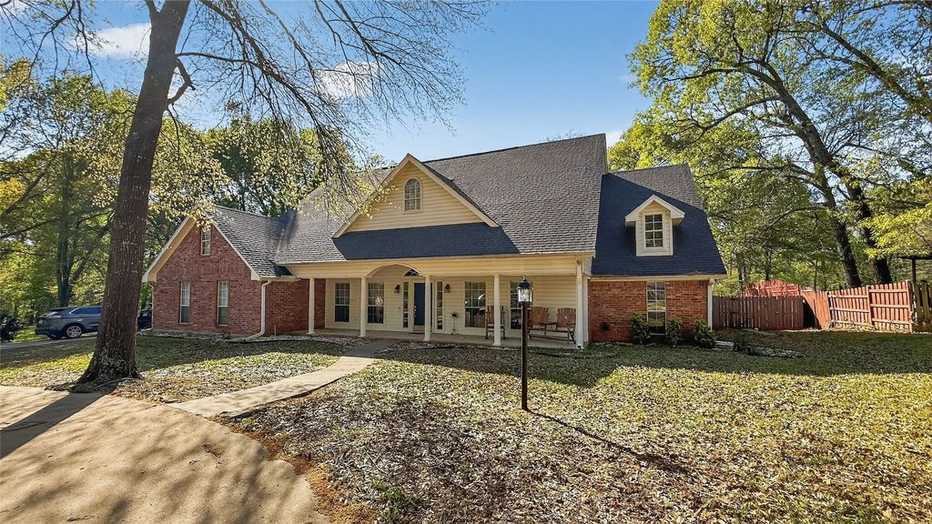 365 Timber Lake Drive, Powderly, TX 75473