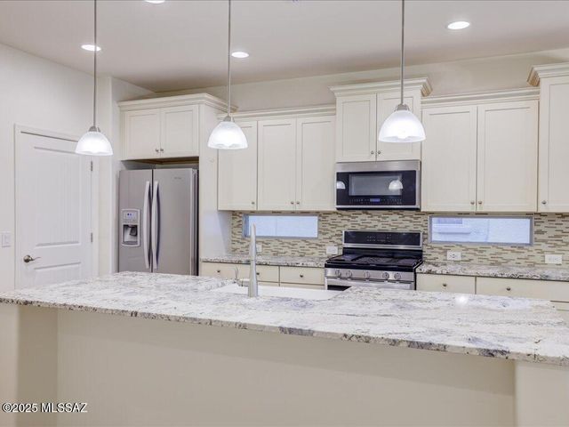 14261 E Via Cerro Del Molino, Vail, AZ 85641