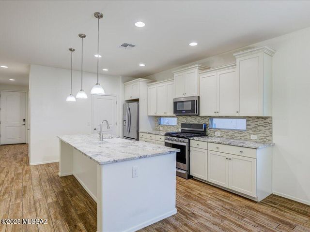 14261 E Via Cerro Del Molino, Vail, AZ 85641