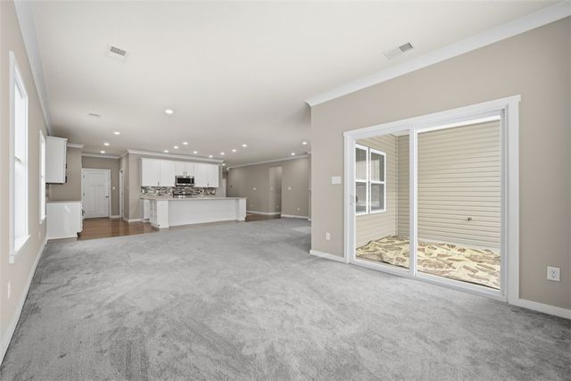 141 Deana Dr, Robinson Twp, PA 15136