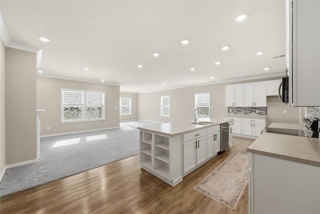 141 Deana Dr, Robinson Twp, PA 15136