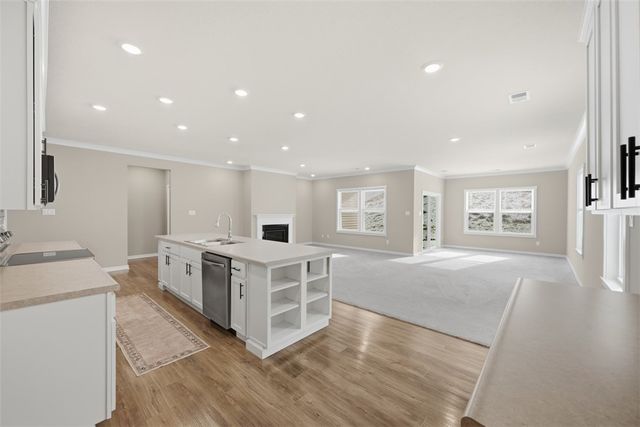 141 Deana Dr, Robinson Twp, PA 15136