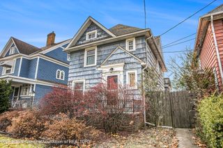 423 N Pine Street, Lansing, MI 48933