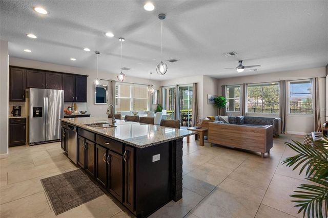 9051 SUNSHINE RIDGE LOOP, Kissimmee, FL 34747