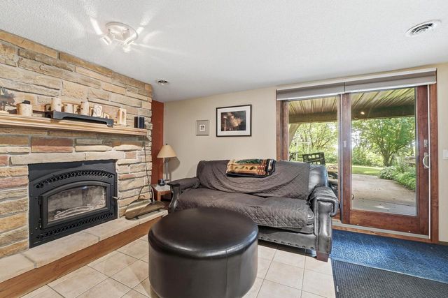 4692 Gaston Circle, Cottage Grove, WI 53527