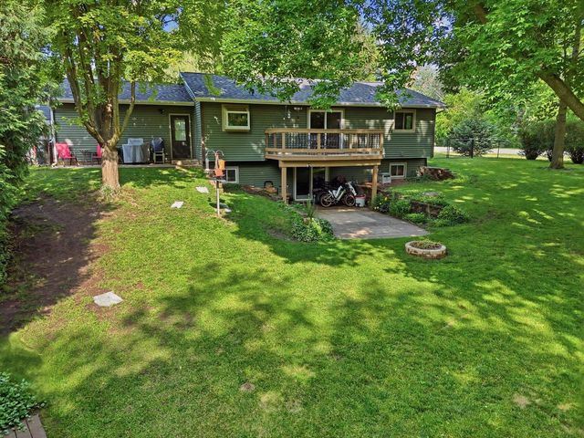 4692 Gaston Circle, Cottage Grove, WI 53527