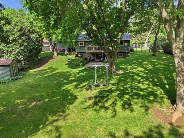4692 Gaston Circle, Cottage Grove, WI 53527