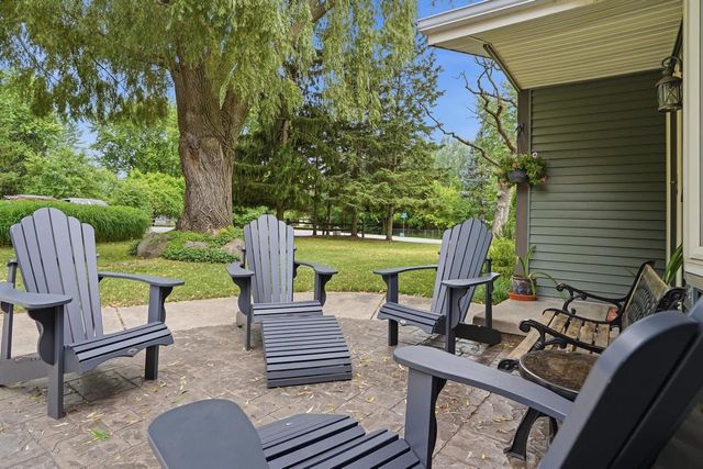 4692 Gaston Circle, Cottage Grove, WI 53527