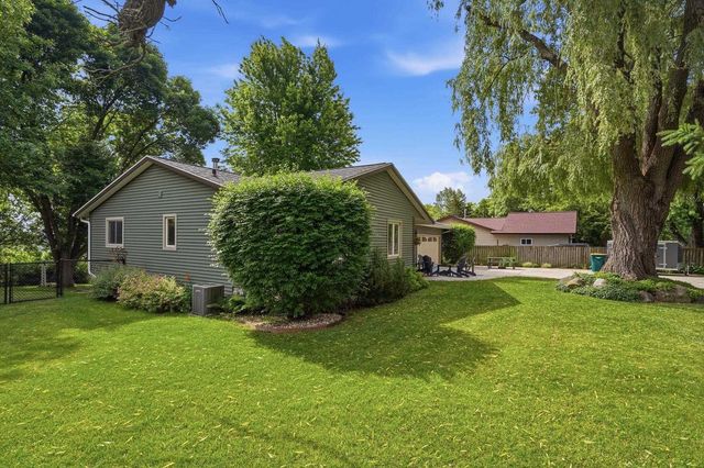 4692 Gaston Circle, Cottage Grove, WI 53527