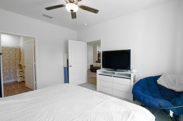 920 Avagail Avenue, Springtown, TX 76082