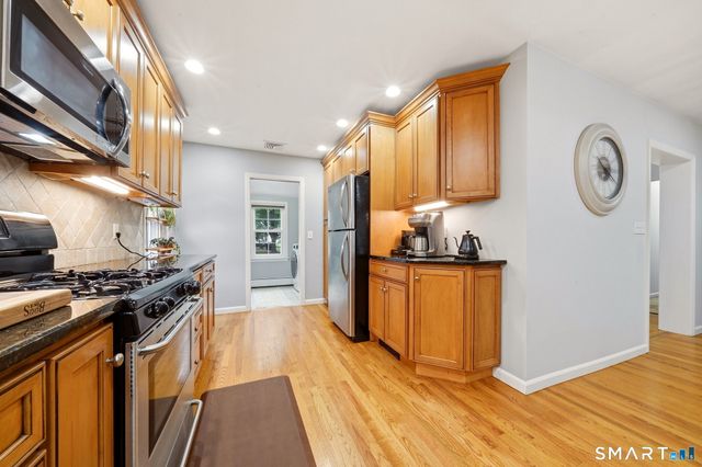 72 Sutton Drive East, Stamford, CT 06906