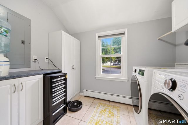 72 Sutton Drive East, Stamford, CT 06906