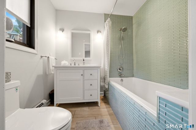 72 Sutton Drive East, Stamford, CT 06906