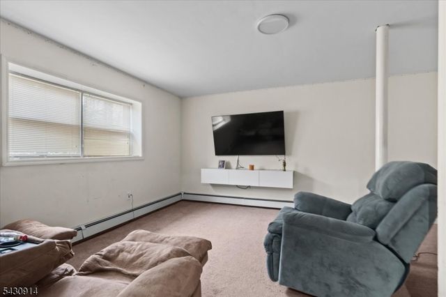 3 Cold Spring Dr, Vernon Twp., NJ 07422