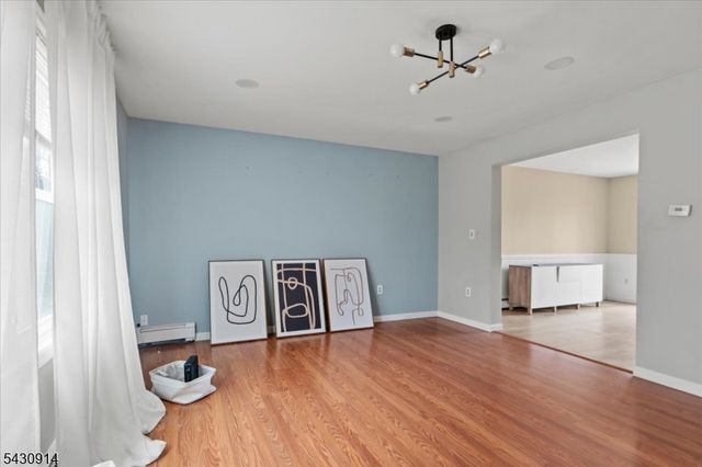 3 Cold Spring Dr, Vernon Twp., NJ 07422