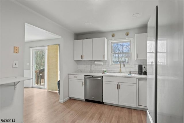 3 Cold Spring Dr, Vernon Twp., NJ 07422
