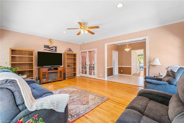 117 Huron Court, Winston-salem, NC 27103