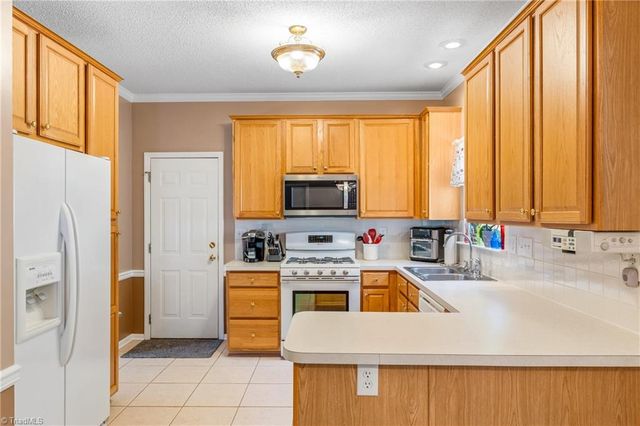 117 Huron Court, Winston-salem, NC 27103
