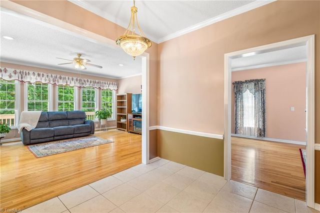 117 Huron Court, Winston-salem, NC 27103