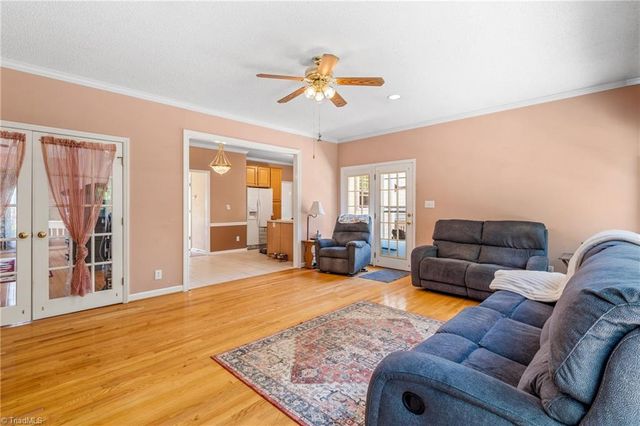 117 Huron Court, Winston-salem, NC 27103