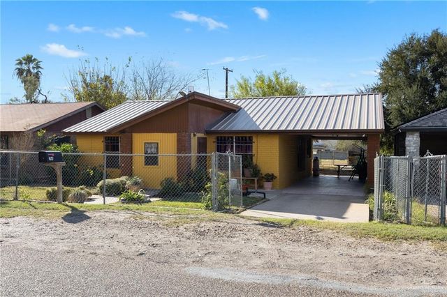 264 W Huisache Street, Rio Grande City, TX 78582